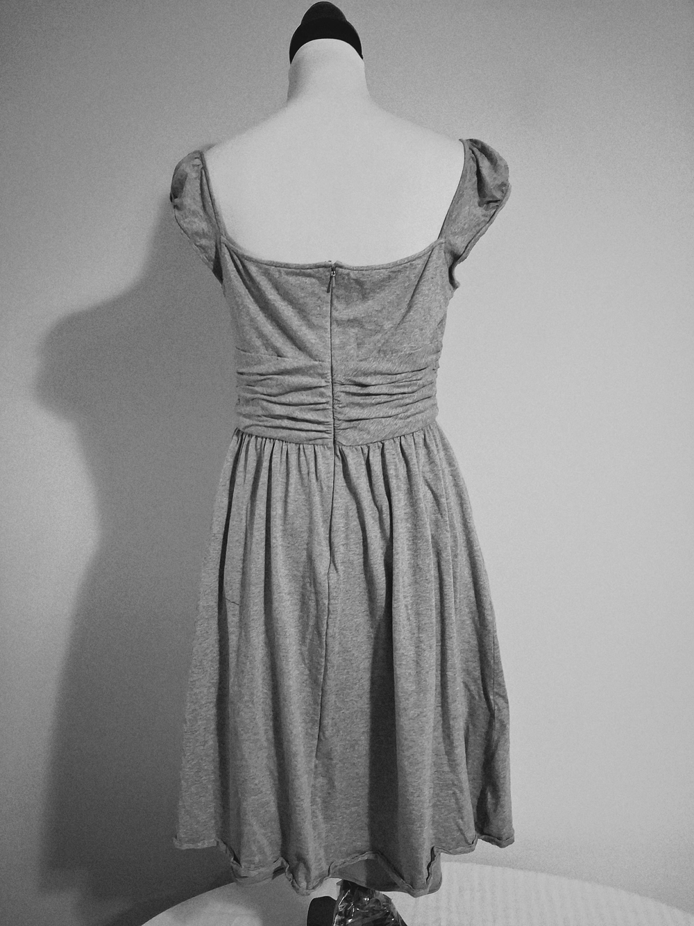 Gray Casual Dress Size 12 - Picture 2 of 8